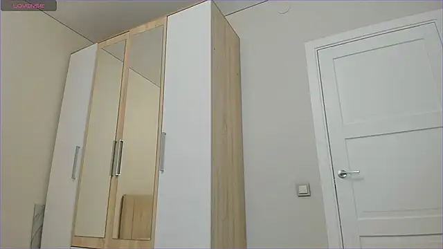 sweety vikky online show from 6, 1, 2025