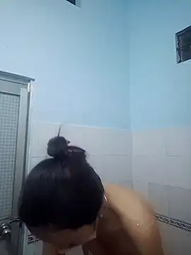 Baby-sexytits18 online show from 28, 11, 2025