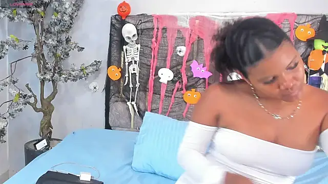 Isabellsmmith online show from 18, 10, 2025