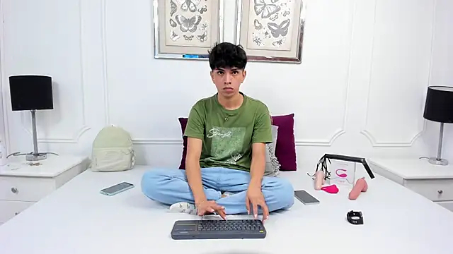 Santy carrington online show from 3, 1, 2025