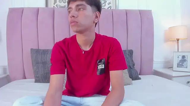 Santy carrington online show from 6, 3, 2026