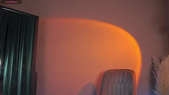 Snapshot of FairyFlutter chatting on 25, 12, 2024 FairyFlutter online show from 25, 12, 2024