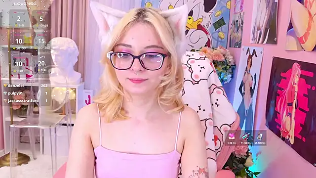 Coconut Mia online show from 3, 12, 2024