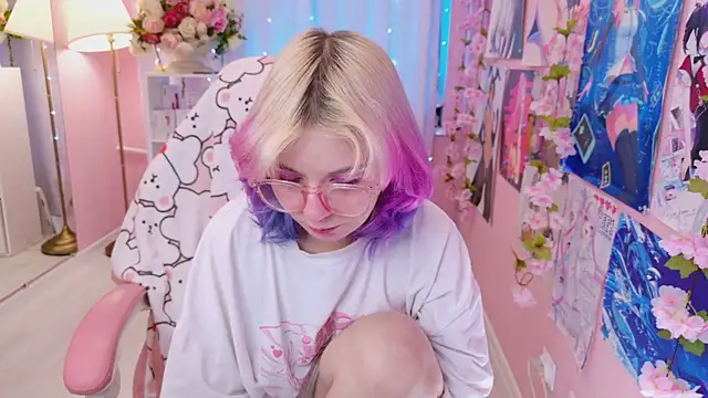 Coconut Mia online show from 20, 11, 2025