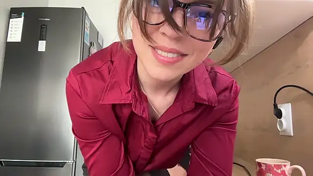 Snapshot of Victoria1Love chatting on 16, 5, 2026 Victoria1Love online show from 16, 5, 2026