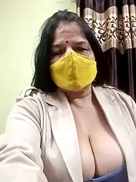 Snapshot of IndianAngle chatting on 21, 12, 2025 IndianAngle online show from 21, 12, 2025