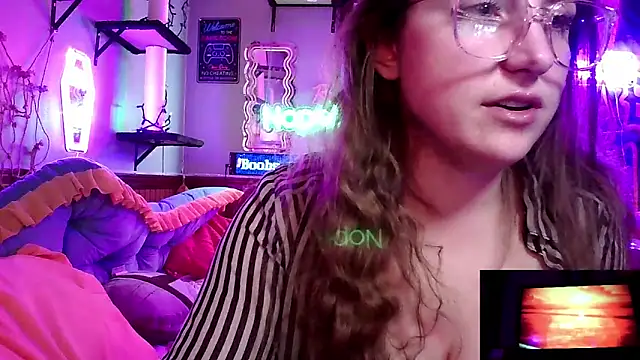 mirannacult online show from 2, 2, 2025