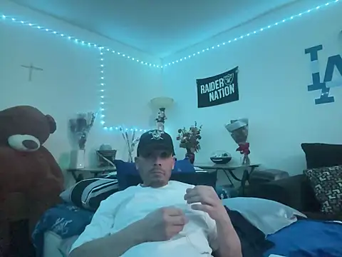 Snapshot of DaHomeEDubs chatting on 22, 3, 2025 DaHomeEDubs online show from 22, 3, 2025