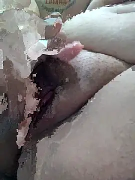 Snapshot of Aninha987 chatting on 8, 1, 2026 Aninha987 online show from 8, 1, 2026