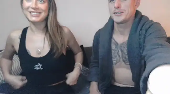 Pollypearson online show from 3, 1, 2025