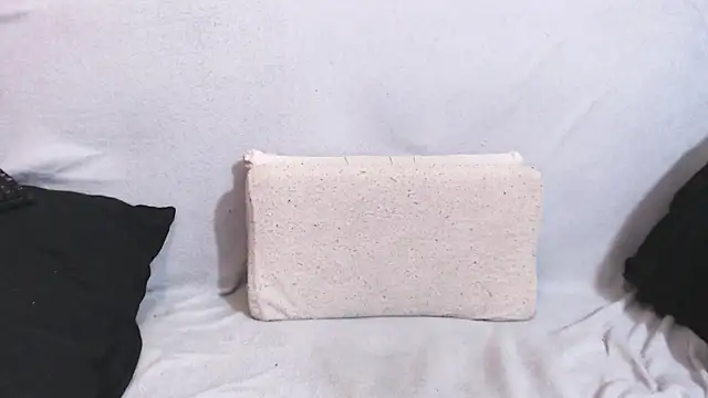 Snapshot of qustci-couple chatting on 29, 1, 2025 qustci-couple online show from 29, 1, 2025