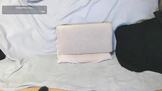 Snapshot of qustci-couple chatting on 20, 3, 2025 qustci-couple online show from 20, 3, 2025
