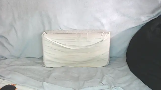 Snapshot of qustci-couple chatting on 9, 10, 2025 qustci-couple online show from 9, 10, 2025