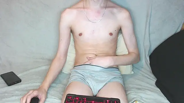 Snapshot of qustci-couple chatting on 11, 10, 2025 qustci-couple online show from 11, 10, 2025