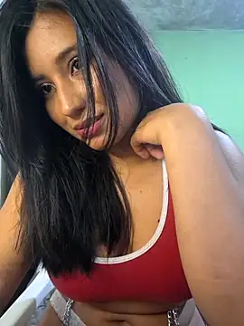 yuliparis online show from 11, 12, 2024