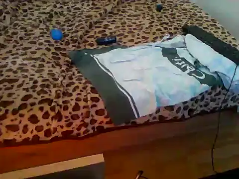 eblata04 online show from 5, 1, 2025