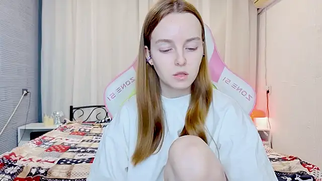 Wild  flowers online show from 3, 12, 2025