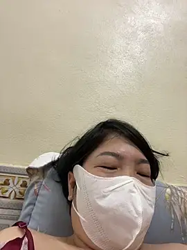 Hachi Sweetbabie  online show from 18, 12, 2025