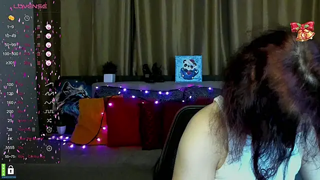 Muse kitty jenia online show from 4, 2, 2025