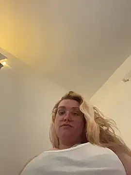 Lalalynn online show from 27, 4, 2026