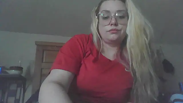 Snapshot of Lalalynn chatting on 11, 6, 2026 Lalalynn online show from 11, 6, 2026