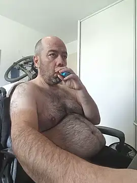 Snapshot of veryverybigdick45 chatting on 5, 6, 2026 veryverybigdick45 online show from 5, 6, 2026