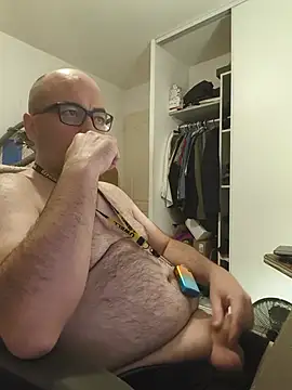 Snapshot of veryverybigdick45 chatting on 13, 6, 2026 veryverybigdick45 online show from 13, 6, 2026