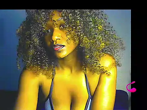 Snapshot of lilylovexx chatting on 8, 5, 2026 lilylovexx online show from 8, 5, 2026