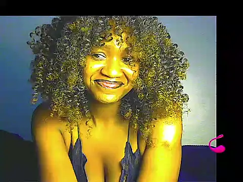 Snapshot of lilylovexx chatting on 12, 5, 2026 lilylovexx online show from 12, 5, 2026