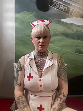 Snapshot of poussichienne chatting on 30, 1, 2025 poussichienne online show from 30, 1, 2025