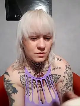 poussichienne online show from 5, 11, 2025