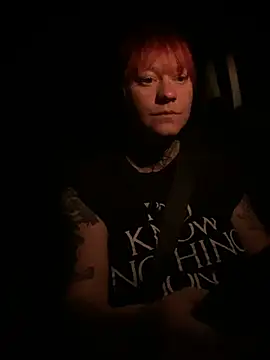 poussichienne online show from 10, 7, 2026