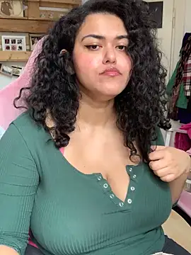 Curvydesifromgermany online show from 3, 4, 2026