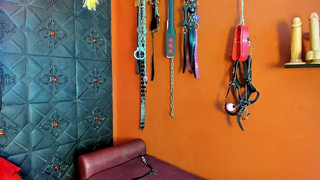 annavi  online show from 22, 10, 2025