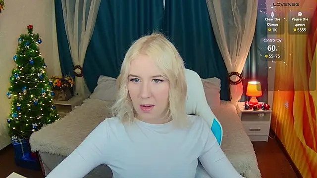 Snapshot of Selenatrend chatting on 25, 12, 2024 Selenatrend online show from 25, 12, 2024