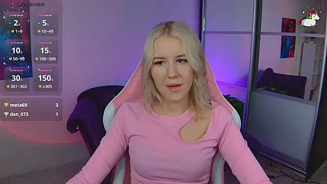 Snapshot of Selenatrend chatting on 8, 1, 2025 Selenatrend online show from 8, 1, 2025