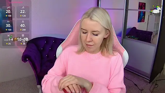 Snapshot of Selenatrend chatting on 19, 1, 2025 Selenatrend online show from 19, 1, 2025