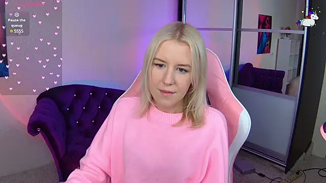 Snapshot of Selenatrend chatting on 22, 1, 2025 Selenatrend online show from 22, 1, 2025