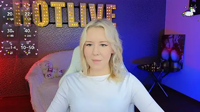 Snapshot of Selenatrend chatting on 4, 2, 2025 Selenatrend online show from 4, 2, 2025