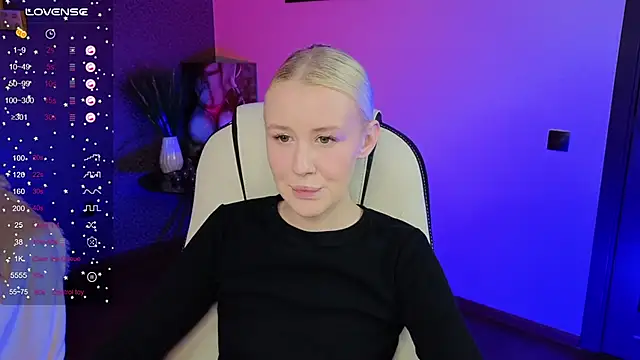 Snapshot of Selenatrend chatting on 10, 9, 2025 Selenatrend online show from 10, 9, 2025