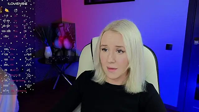 Snapshot of Selenatrend chatting on 17, 9, 2025 Selenatrend online show from 17, 9, 2025