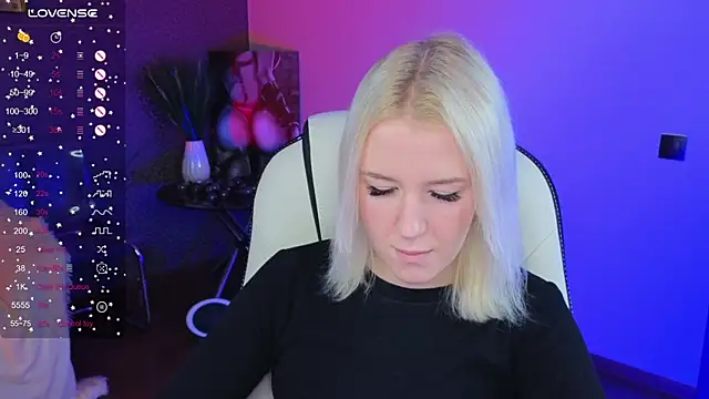 Snapshot of Selenatrend chatting on 15, 10, 2025 Selenatrend online show from 15, 10, 2025