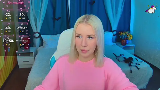 Snapshot of Selenatrend chatting on 1, 11, 2025 Selenatrend online show from 1, 11, 2025