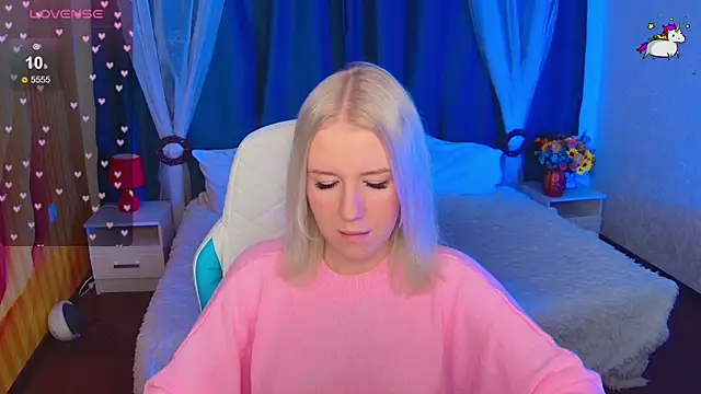 Snapshot of Selenatrend chatting on 11, 11, 2025 Selenatrend online show from 11, 11, 2025