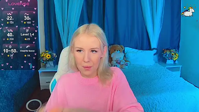 Snapshot of Selenatrend chatting on 22, 11, 2025 Selenatrend online show from 22, 11, 2025