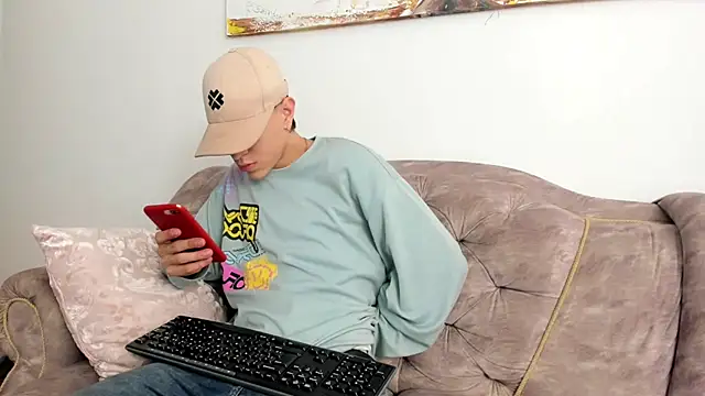 Snapshot of Dei_v_48 chatting on 12, 3, 2025 Dei v 48 online show from 12, 3, 2025