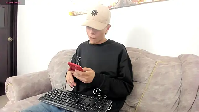 Snapshot of Dei_v_48 chatting on 14, 3, 2025 Dei v 48 online show from 14, 3, 2025