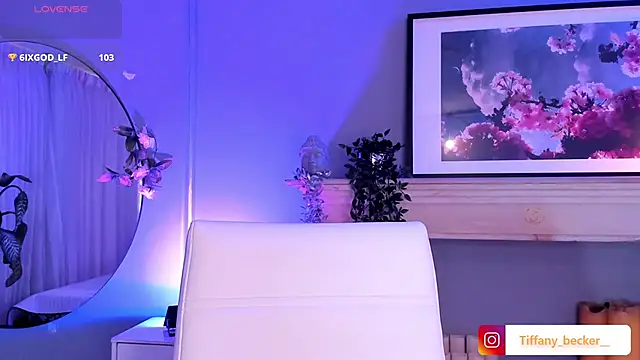 tiffany becker online show from 17, 12, 2025