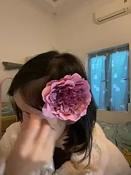 Snapshot of thithi8369 chatting on 5, 1, 2025 thithi8369 online show from 5, 1, 2025