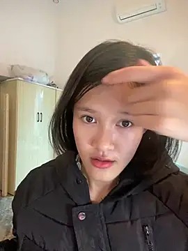 Snapshot of thithi8369 chatting on 24, 1, 2025 thithi8369 online show from 24, 1, 2025